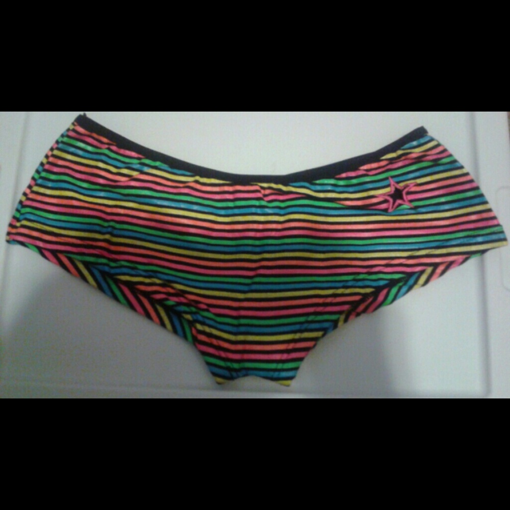 Hot Topic rainbow stripe RAVE boy shorts/Hot Short